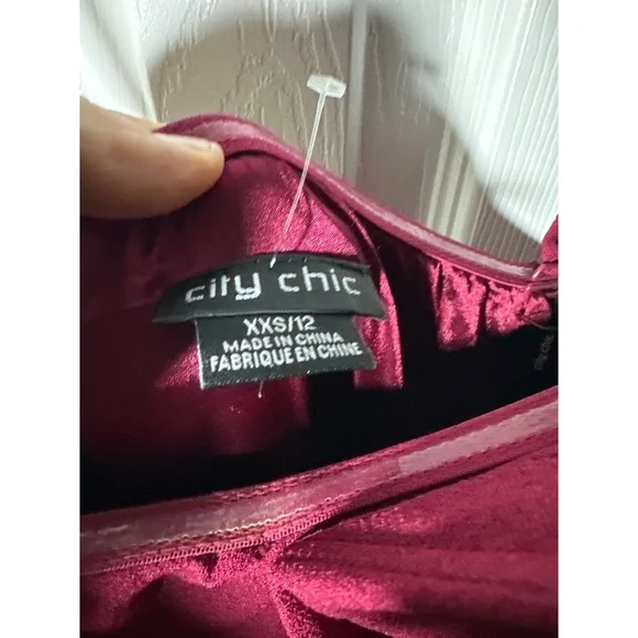 City Chic Curvy Sassy V Dress Elegant Party Event Wedding Plus Sexy Wine Red 12 - Picture 4 of 8